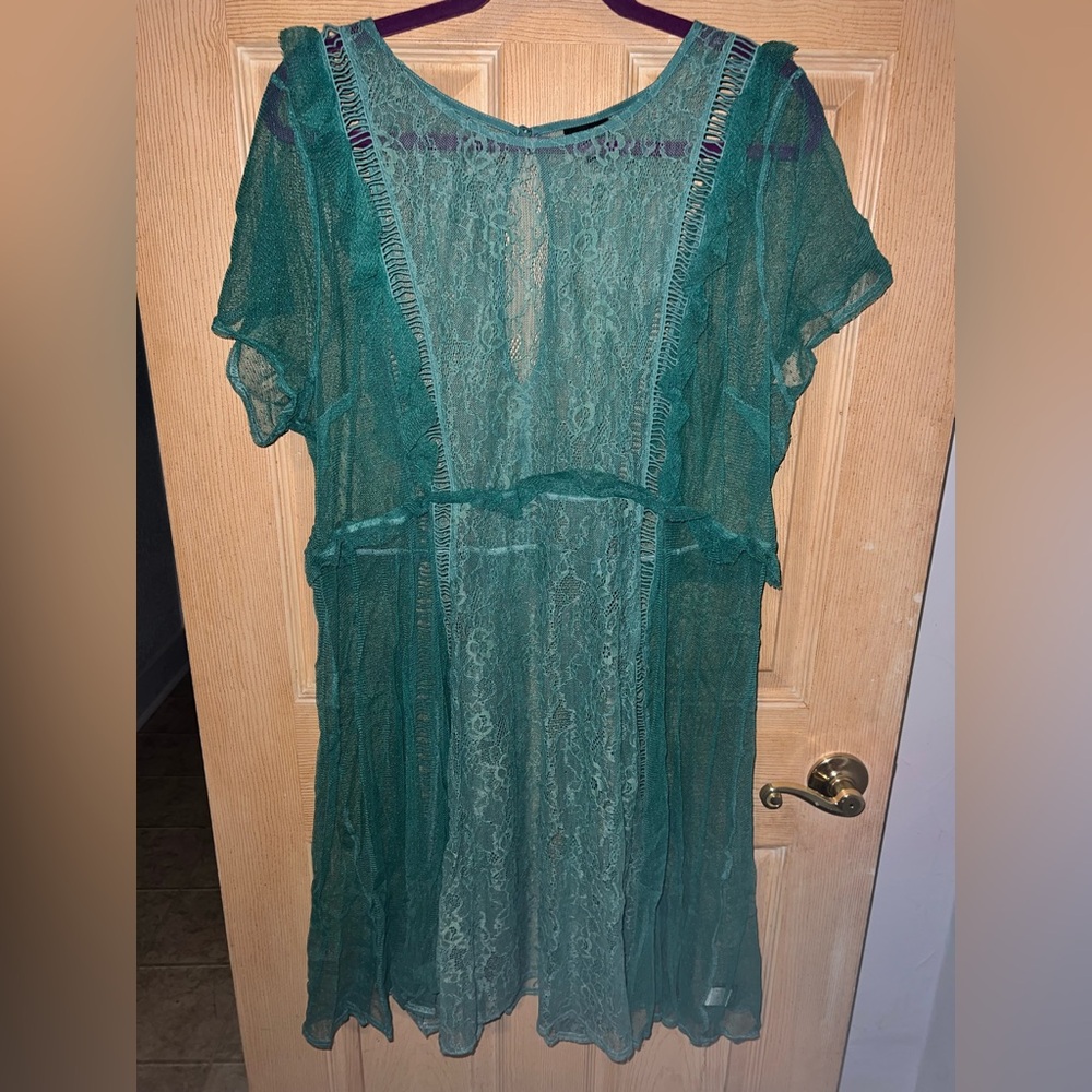 Torrid Green Lace Overlay